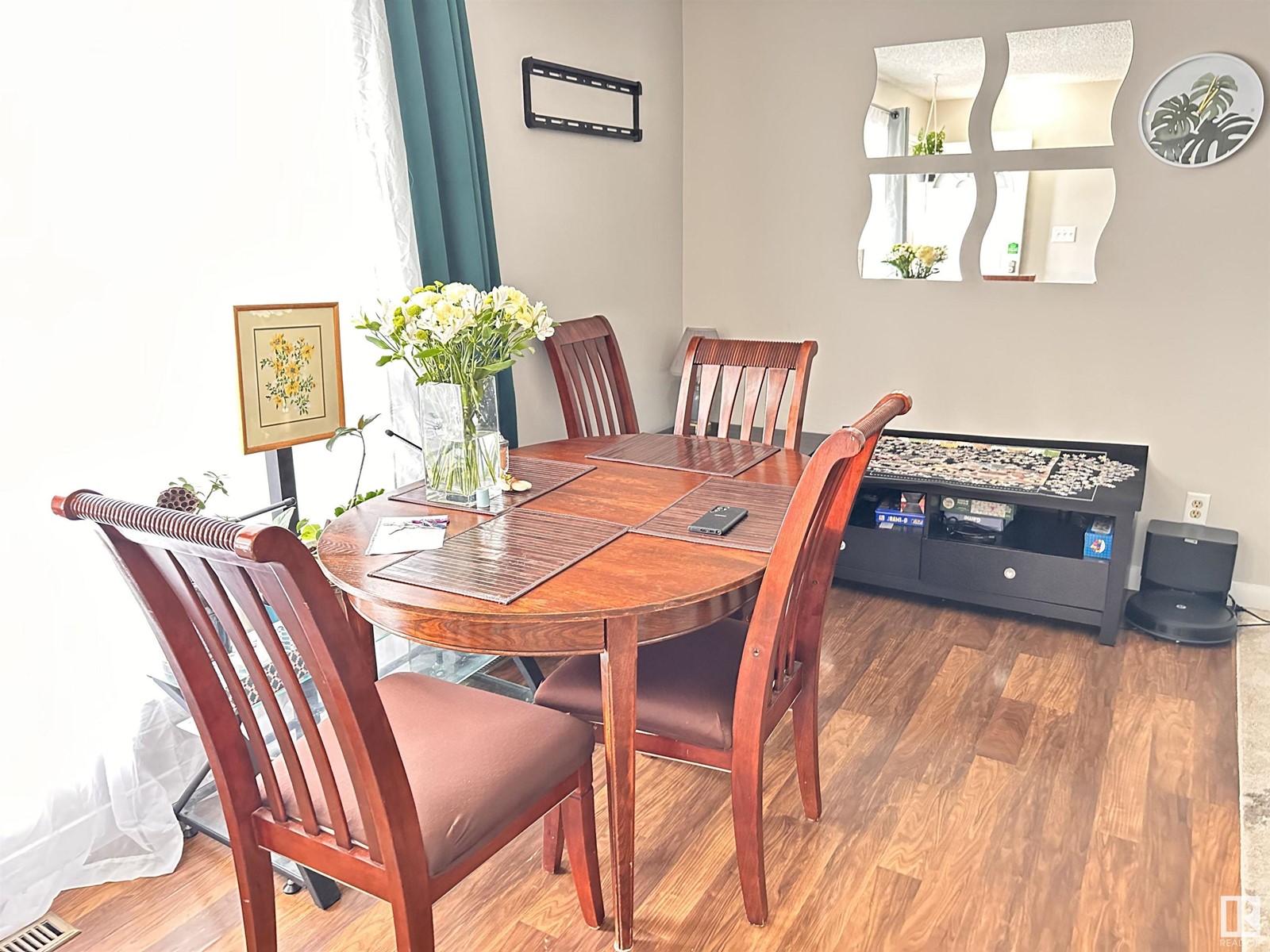11108 18 Av Nw, Edmonton, Alberta  T6J 4T7 - Photo 7 - E4429485
