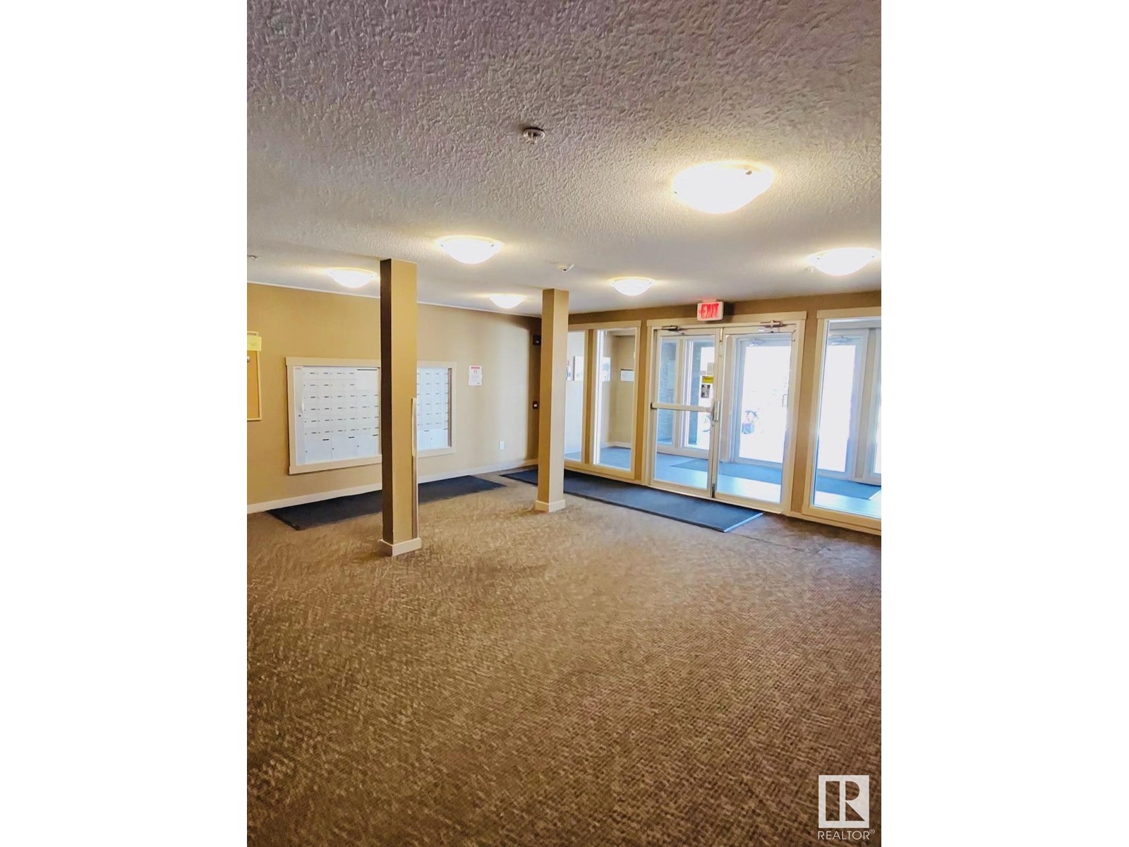 Property at #305 18122 77 ST NW image 3