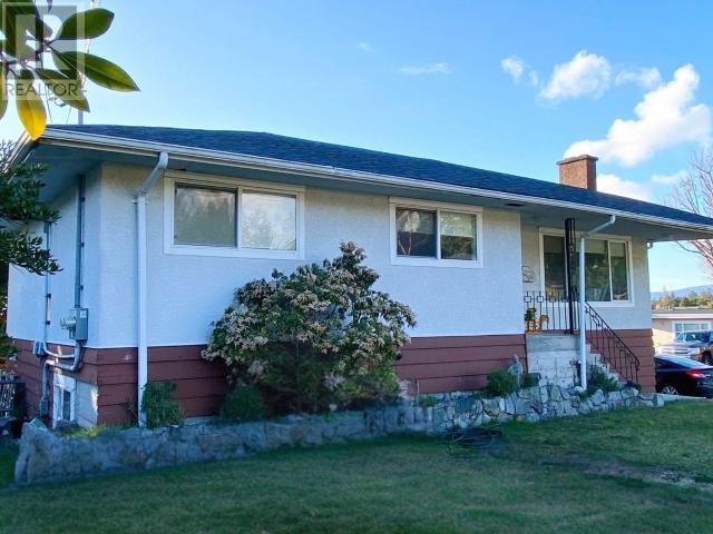 Property at 4621 MANSON AVE image 2