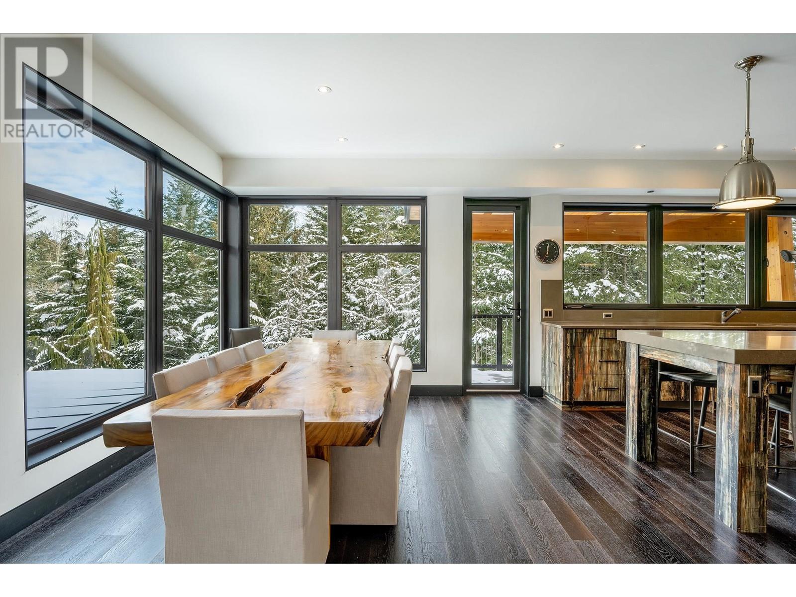 1563 Spring Creek Drive, Whistler, British Columbia  V8E 0A2 - Photo 11 - R2965654