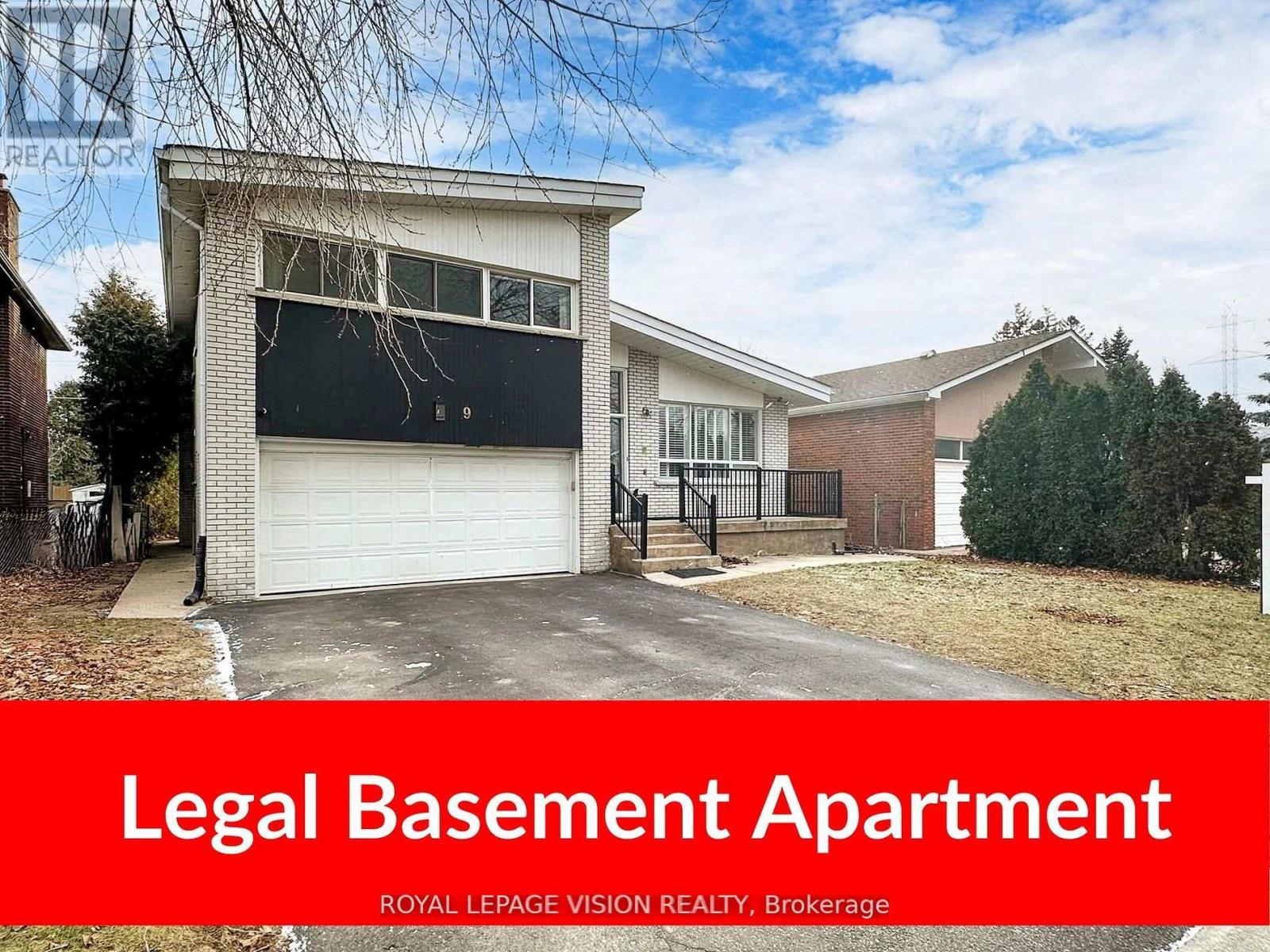 Property at 9 FAIRCHILD AVENUE image 1