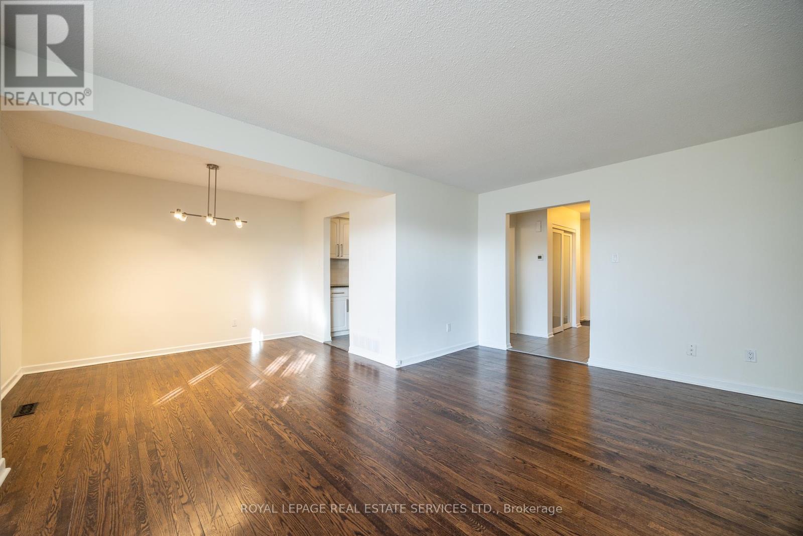 124 - 1 Carl Shepway, Toronto, Ontario  M2J 1X3 - Photo 12 - C12066642
