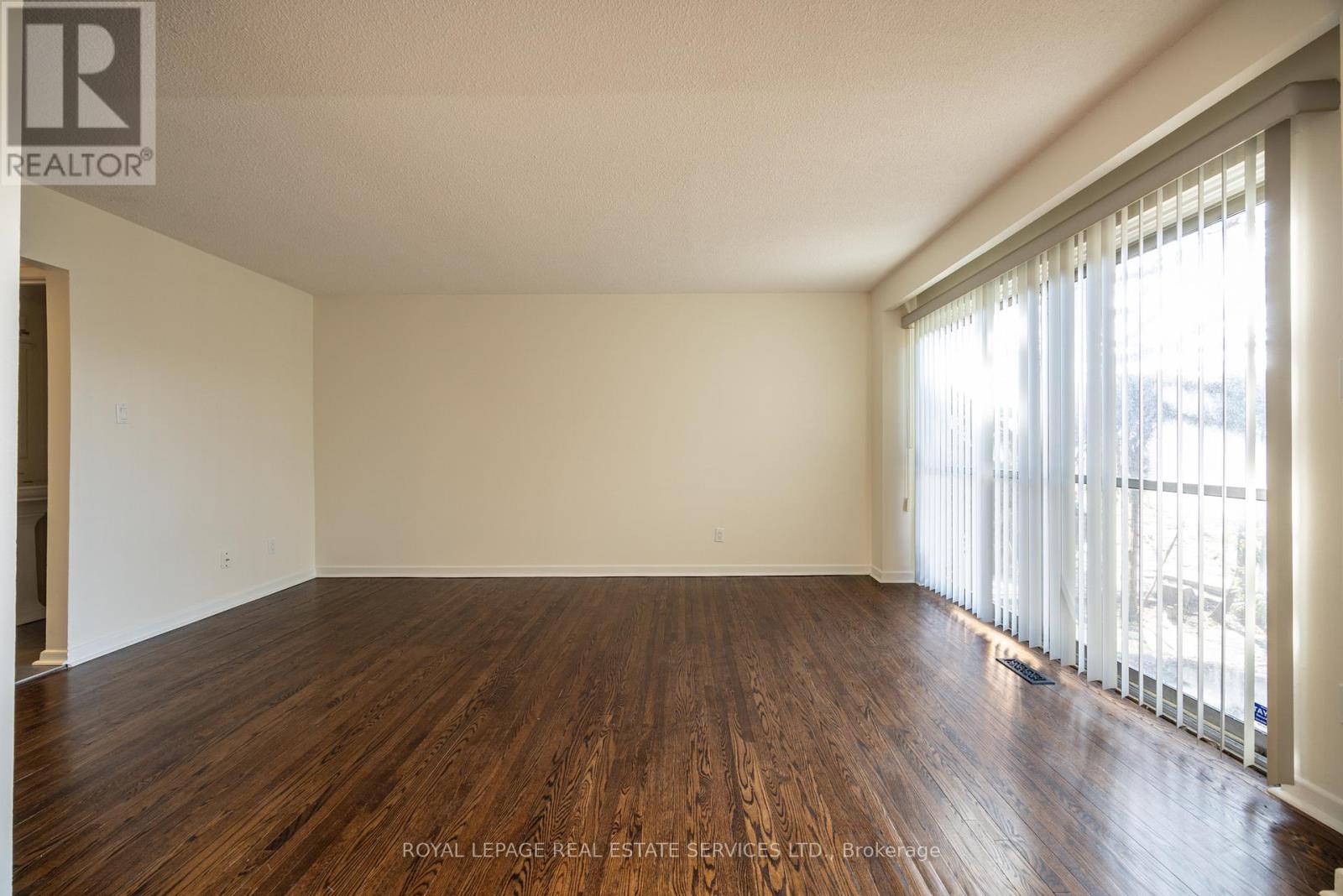 124 - 1 Carl Shepway, Toronto, Ontario  M2J 1X3 - Photo 13 - C12066642