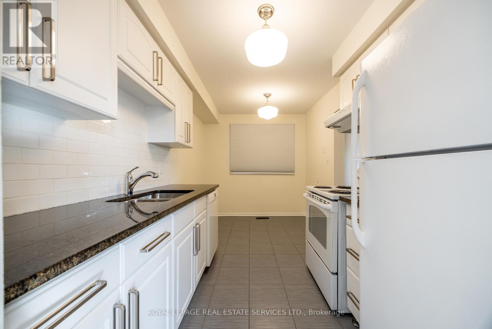 124 - 1 Carl Shepway, Toronto, Ontario  M2J 1X3 - Photo 14 - C12066642