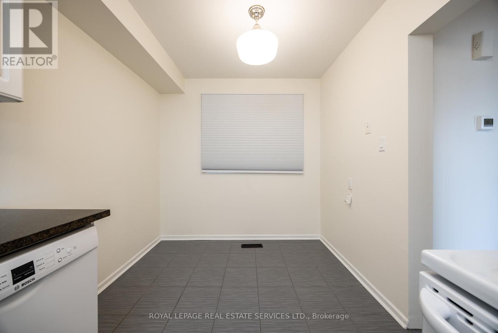 124 - 1 Carl Shepway, Toronto, Ontario  M2J 1X3 - Photo 15 - C12066642
