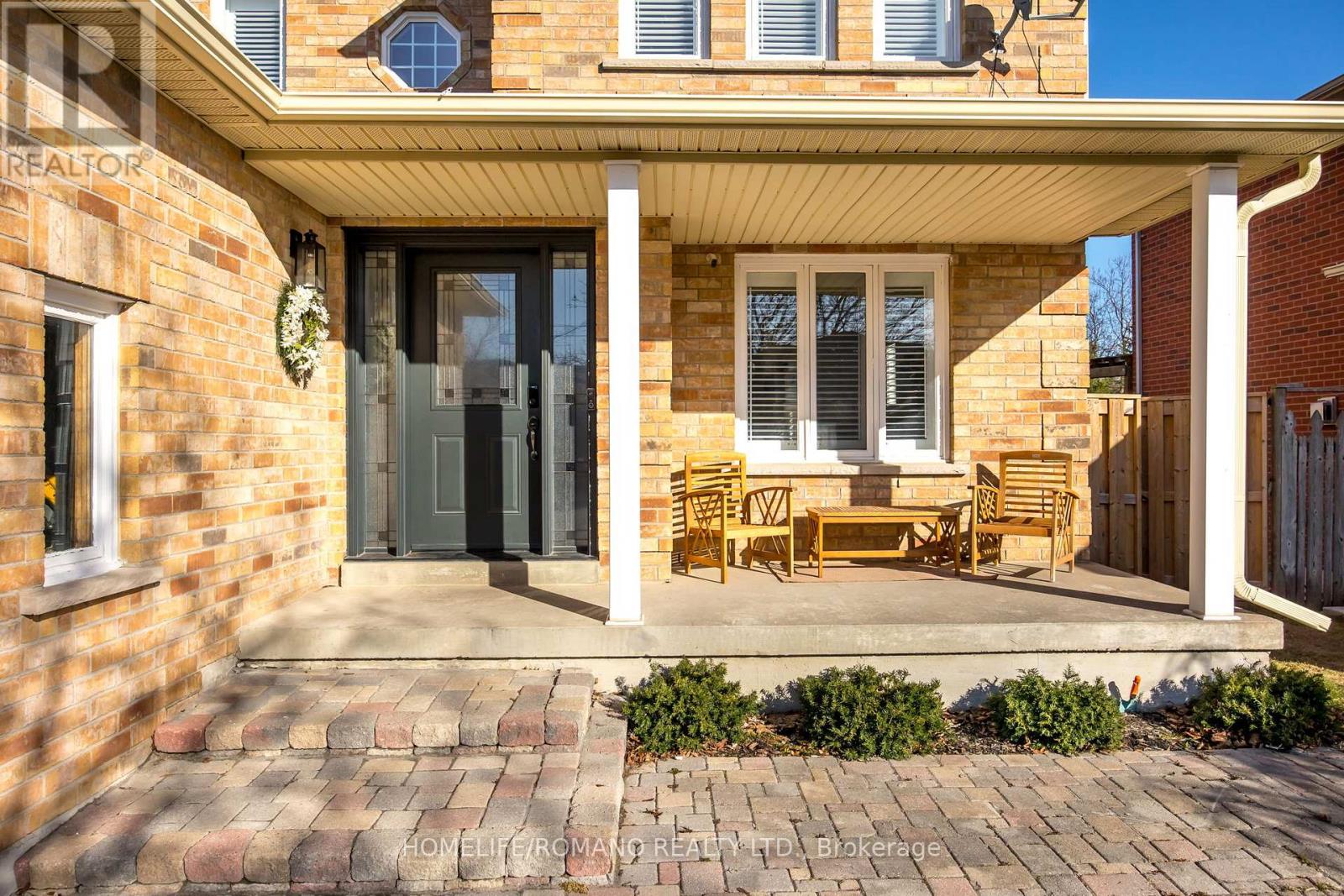 Property at 131 NORTHGATE DRIVE image 4