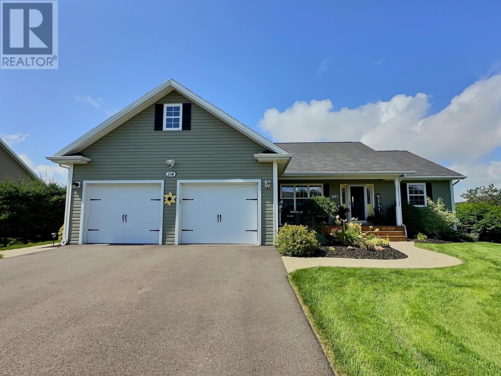 Property at 114 Primrose Drive image 3