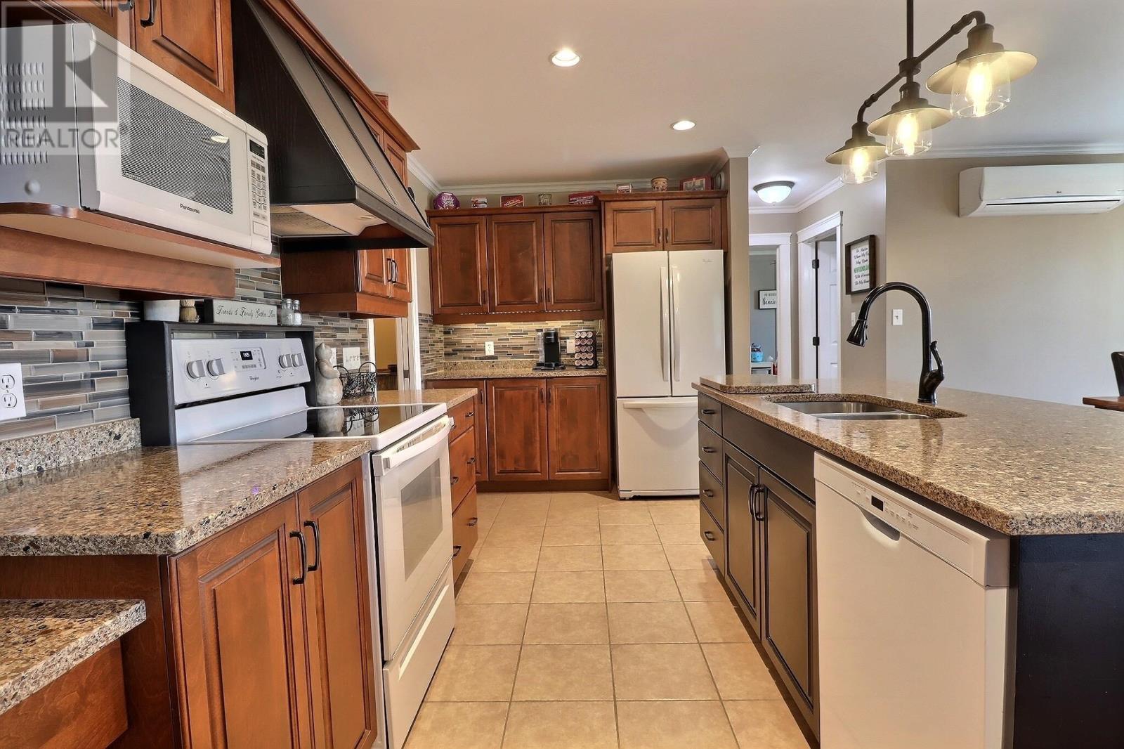 114 Primrose Drive, Cornwall, Prince Edward Island  C0A 1H0 - Photo 5 - 202507061
