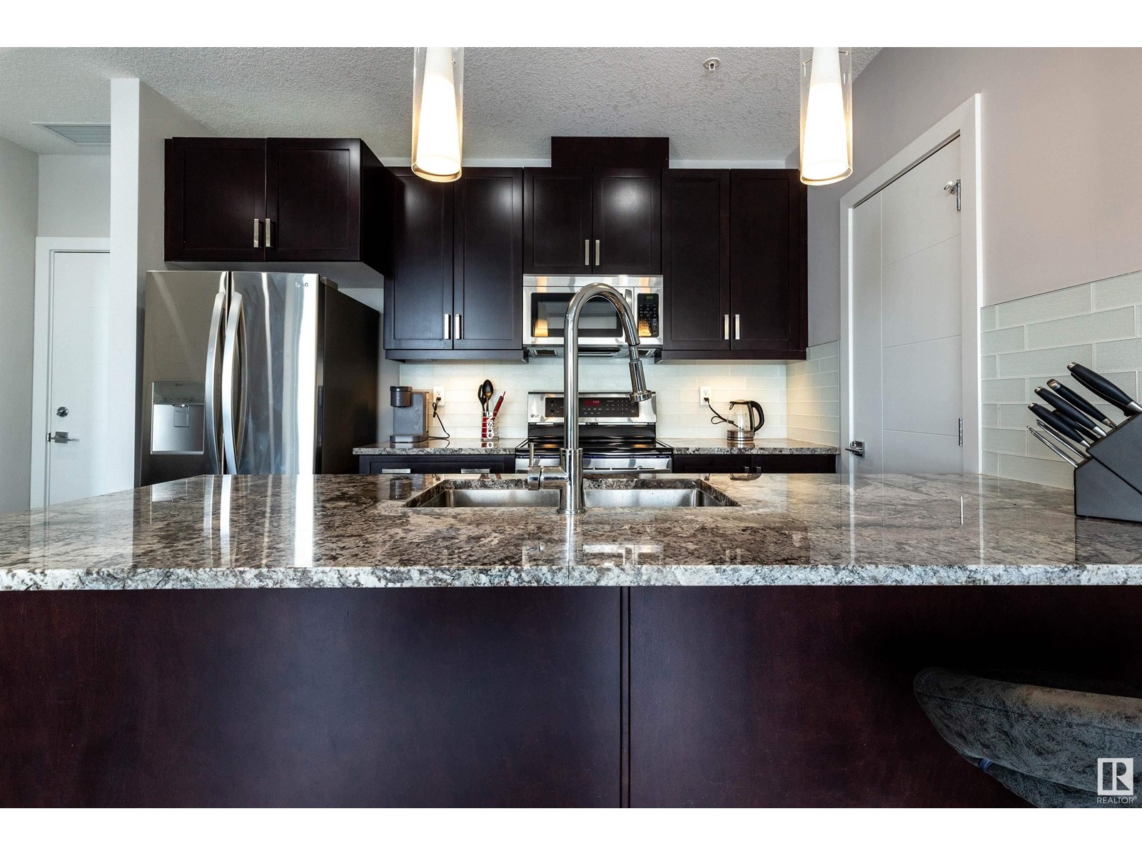 #1906 10238 103 St Nw, Edmonton, Alberta  T5J 0G6 - Photo 5 - E4429489