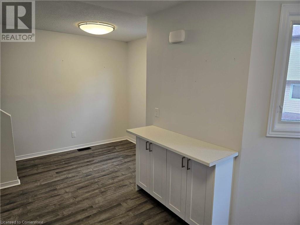 24 Bond Street Unit# B, Brantford, Ontario  N3R 4G5 - Photo 8 - 40713660