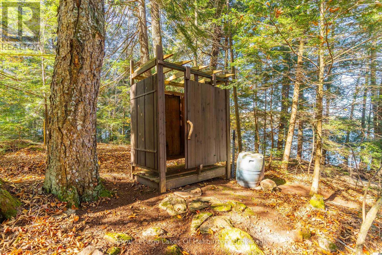 1017 Palace Drive, Dysart Et Al, Ontario  K0M 1S0 - Photo 27 - X12001433