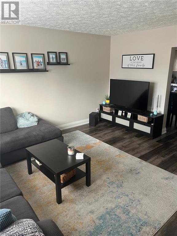 25 Greenford Drive, Hamilton, Ontario  L8G 2G4 - Photo 2 - 40714267