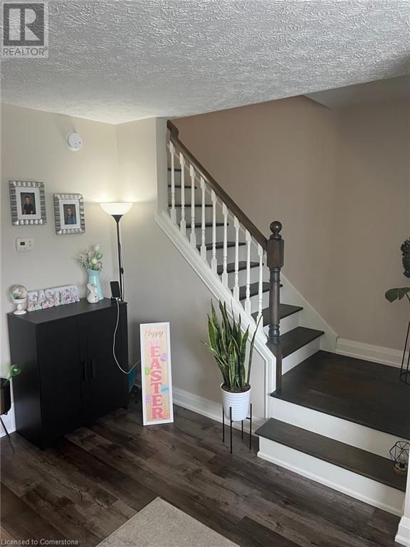 25 Greenford Drive, Hamilton, Ontario  L8G 2G4 - Photo 6 - 40714267
