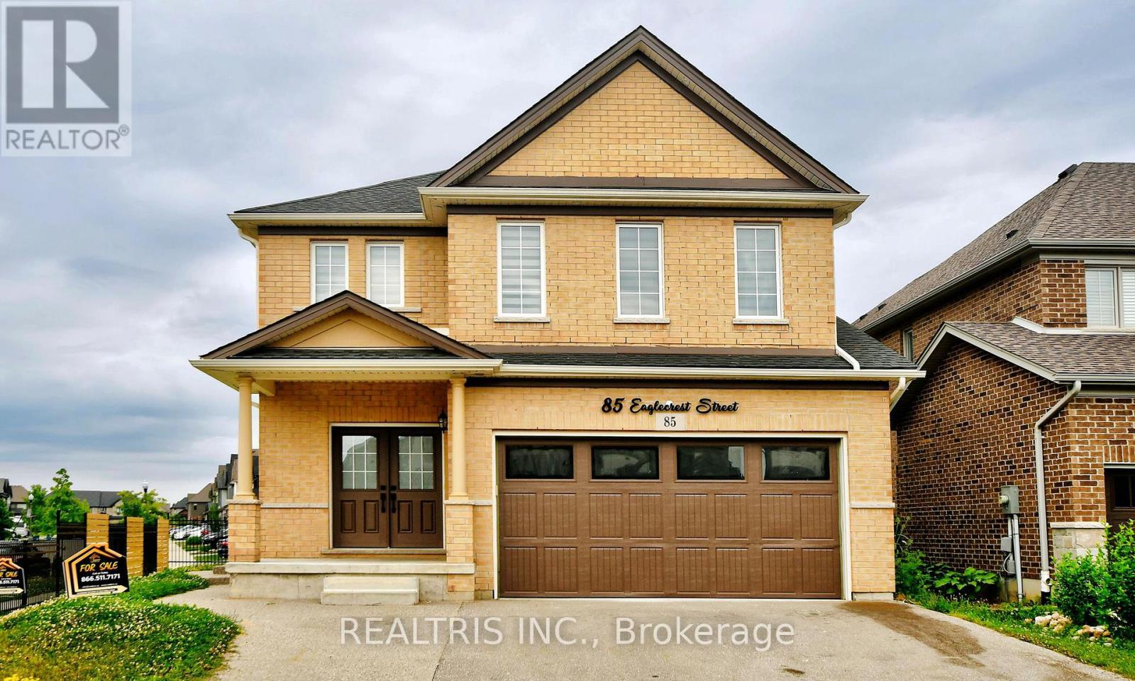 Property at 85 EAGLECREST STREET image 2