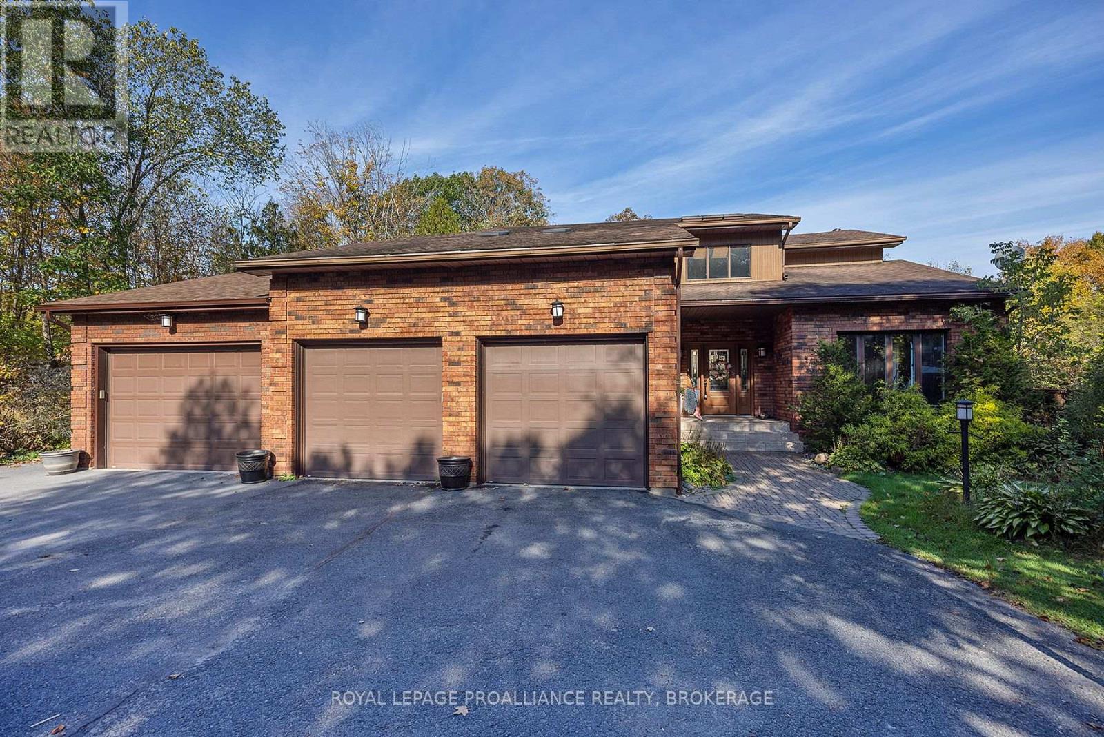 1059 CEDARWOODS DRIVE, frontenac (frontenac south), Ontario