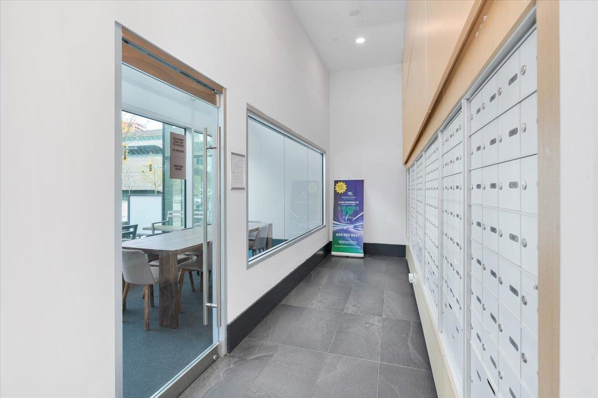 1801 13438 Central Avenue, Surrey, British Columbia  V3T 0N2 - Photo 10 - R2986740