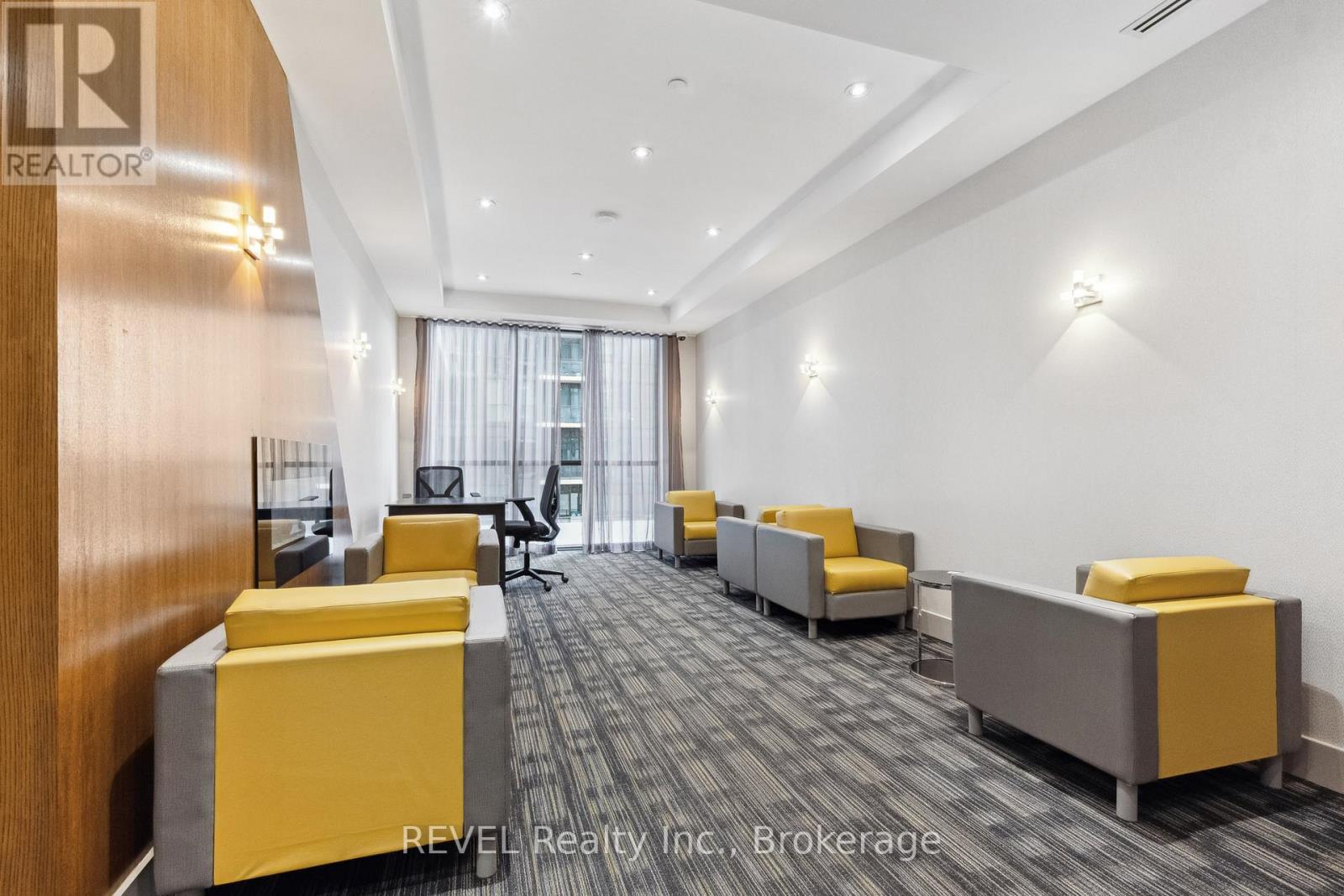 310 - 75 Eglinton Avenue W, Mississauga (Hurontario), Ontario  L5R 0E5 - Photo 23 - W12066678