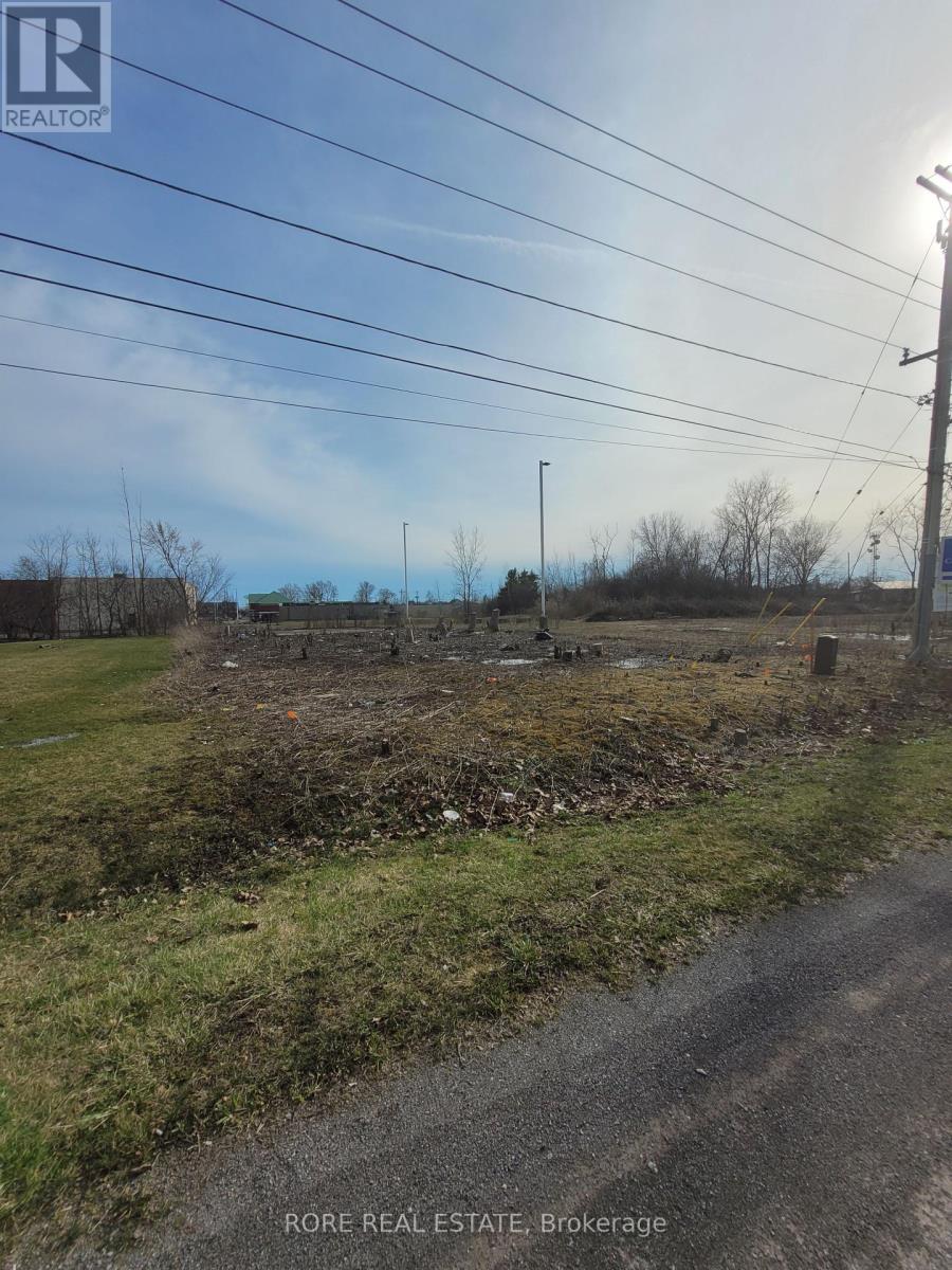 435 Walden Boulevard, Fort Erie, Ontario  L2A 1S1 - Photo 1 - X12066740