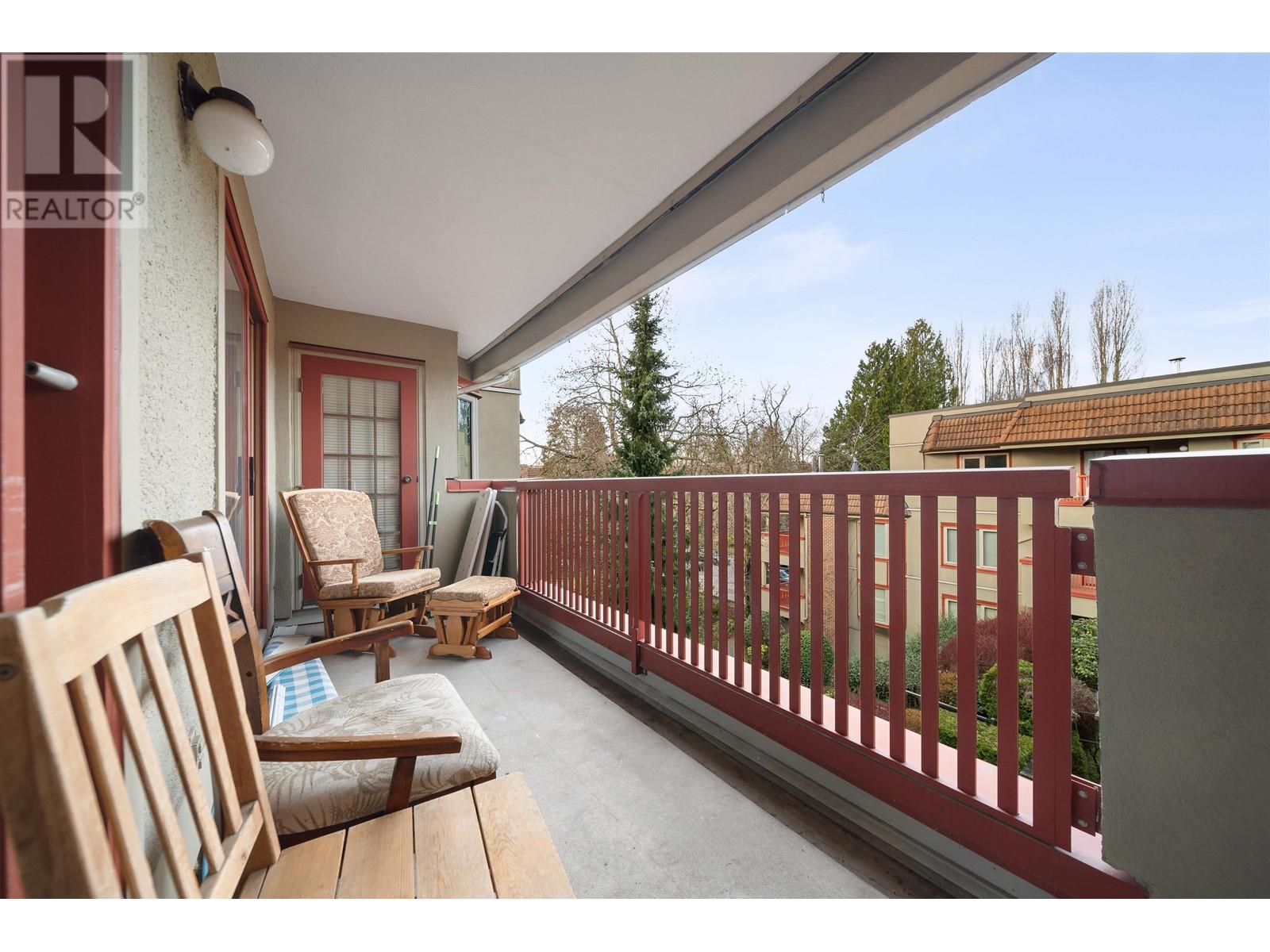 305 7511 Minoru Boulevard, Richmond, British Columbia  V6Y 1Z3 - Photo 15 - R2979872