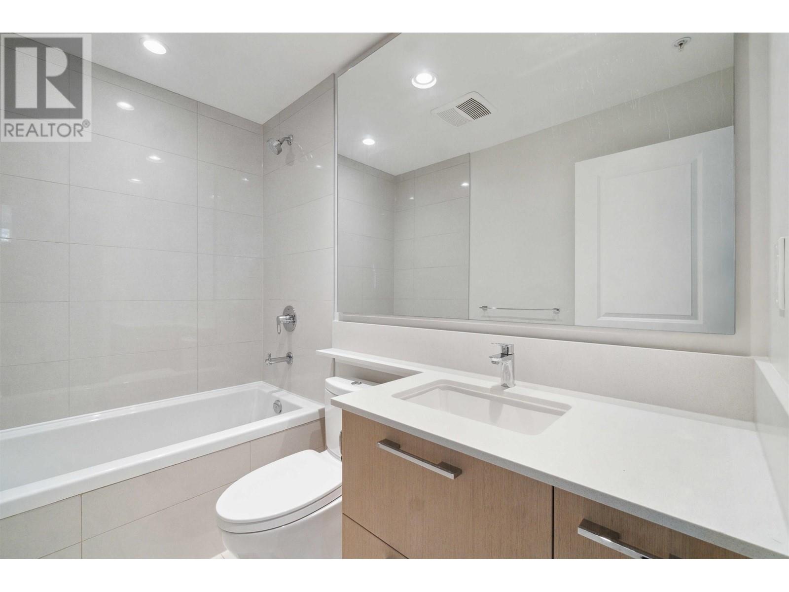 429 3563 Ross Drive, Vancouver, British Columbia  V6S 0L3 - Photo 2 - R2982061