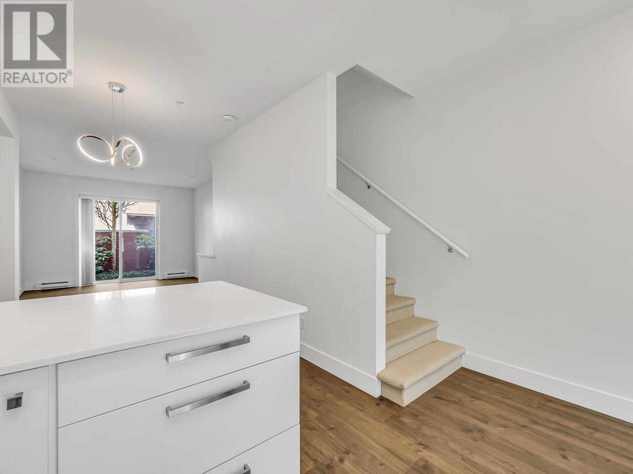 55 6868 Burlington Avenue, Burnaby, British Columbia  V5J 0G1 - Photo 11 - R2986668