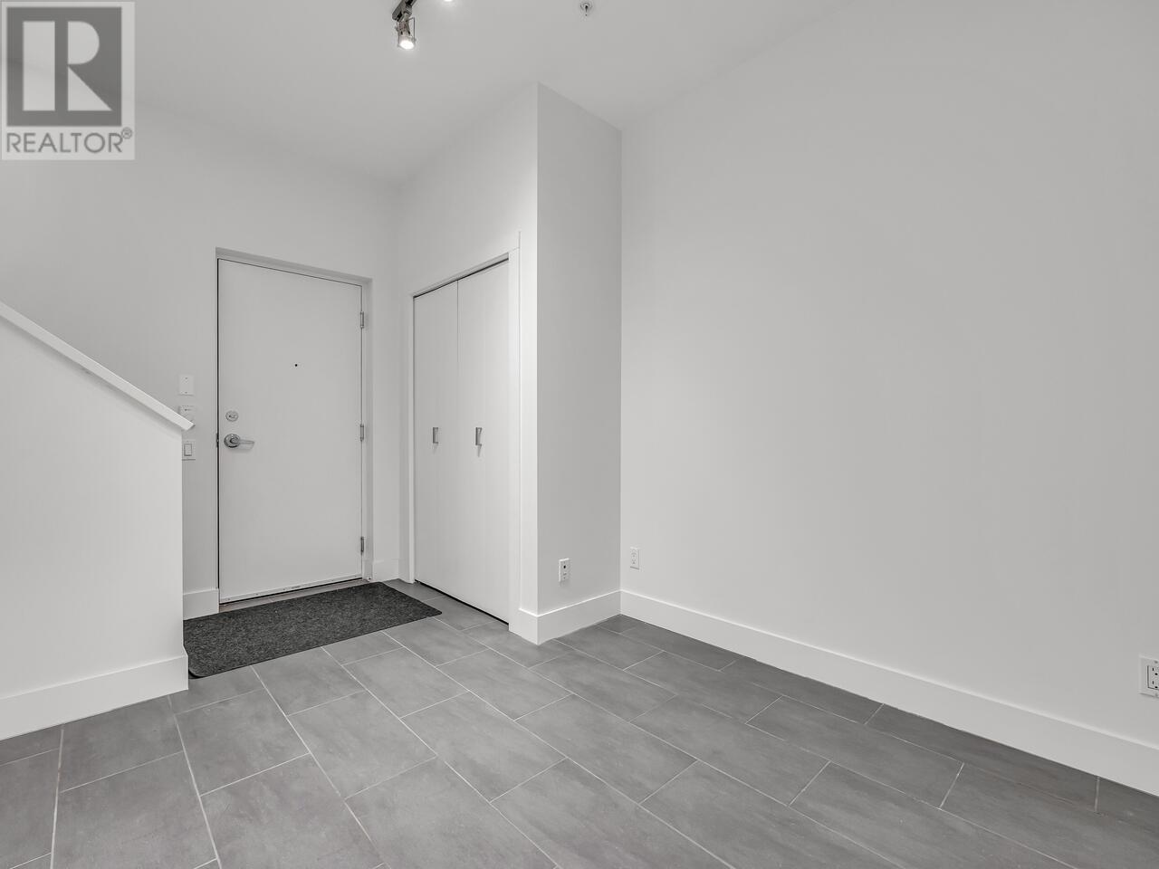 55 6868 Burlington Avenue, Burnaby, British Columbia  V5J 0G1 - Photo 23 - R2986668