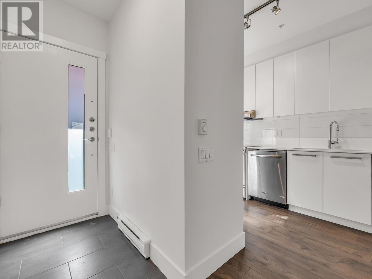 55 6868 Burlington Avenue, Burnaby, British Columbia  V5J 0G1 - Photo 6 - R2986668