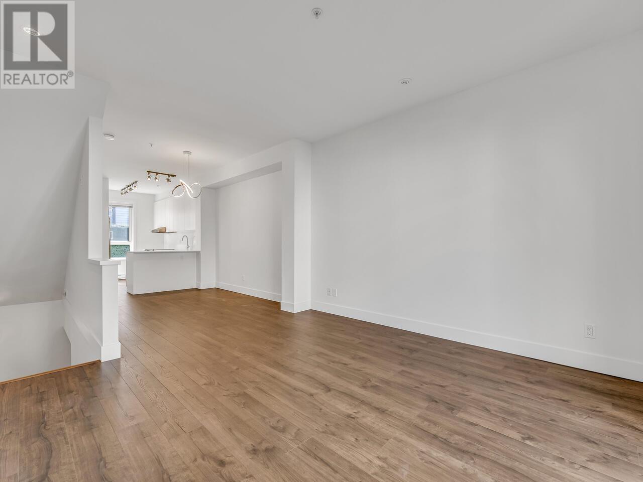 55 6868 Burlington Avenue, Burnaby, British Columbia  V5J 0G1 - Photo 7 - R2986668