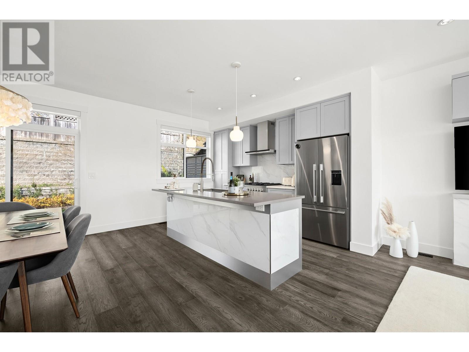 19 3535 Princeton Avenue, Coquitlam, British Columbia  V3E 0P1 - Photo 4 - R2986693