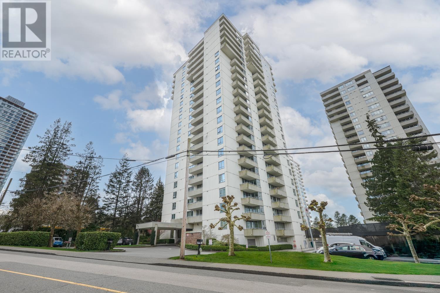 405 5645 BARKER AVENUE, burnaby, British Columbia