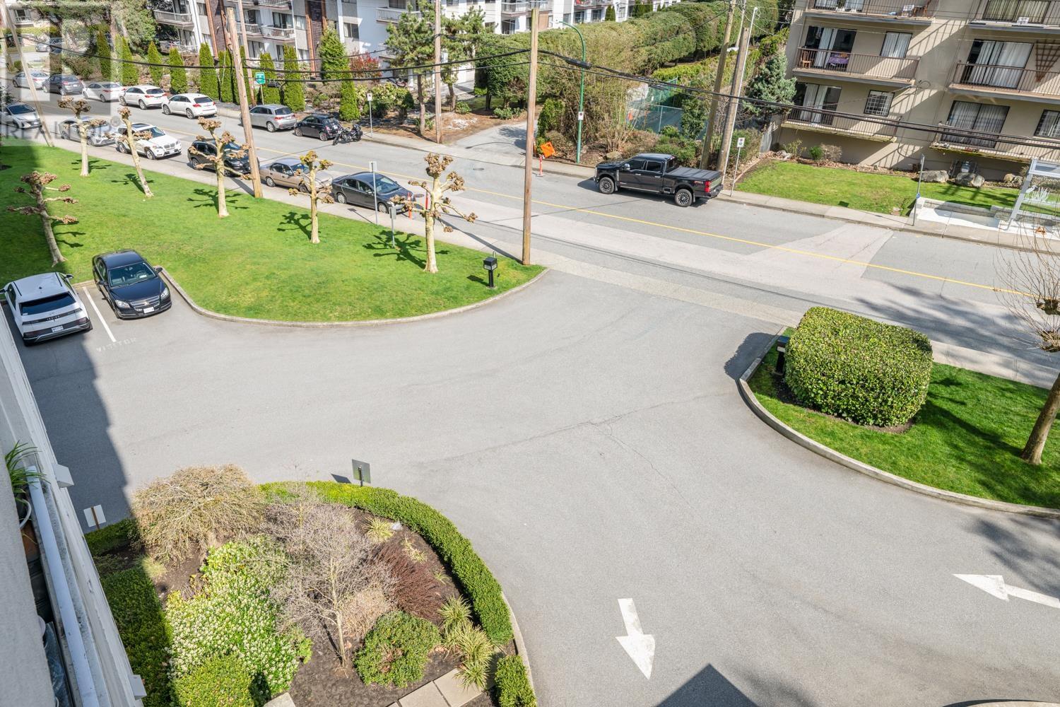 405 5645 Barker Avenue, Burnaby, British Columbia  V5H 3Z5 - Photo 18 - R2986711