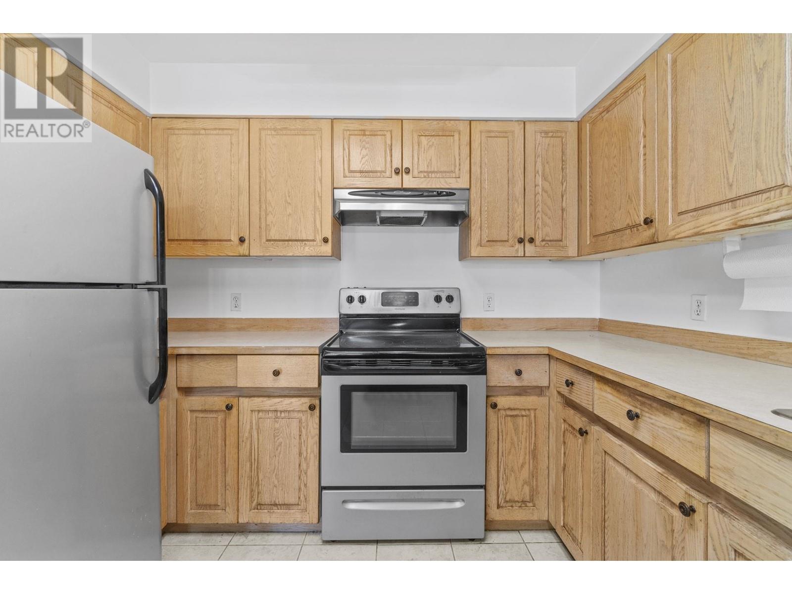 306 1955 Suffolk Avenue, Port Coquitlam, British Columbia  V3B 1H3 - Photo 5 - R2986712