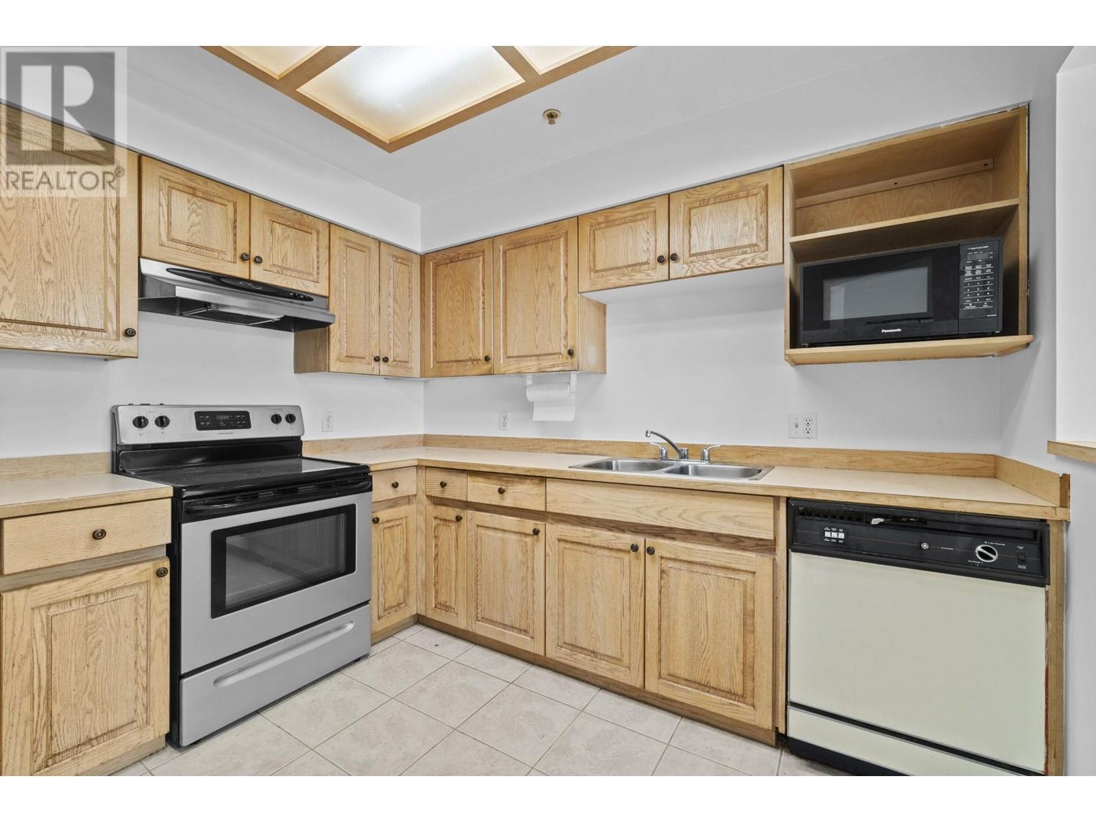 306 1955 Suffolk Avenue, Port Coquitlam, British Columbia  V3B 1H3 - Photo 6 - R2986712