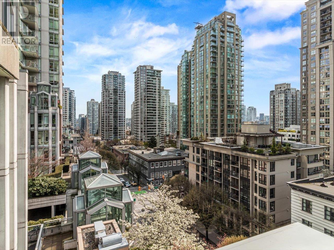 803 565 Smithe Street, Vancouver, British Columbia  V6B 0E4 - Photo 3 - R2986726