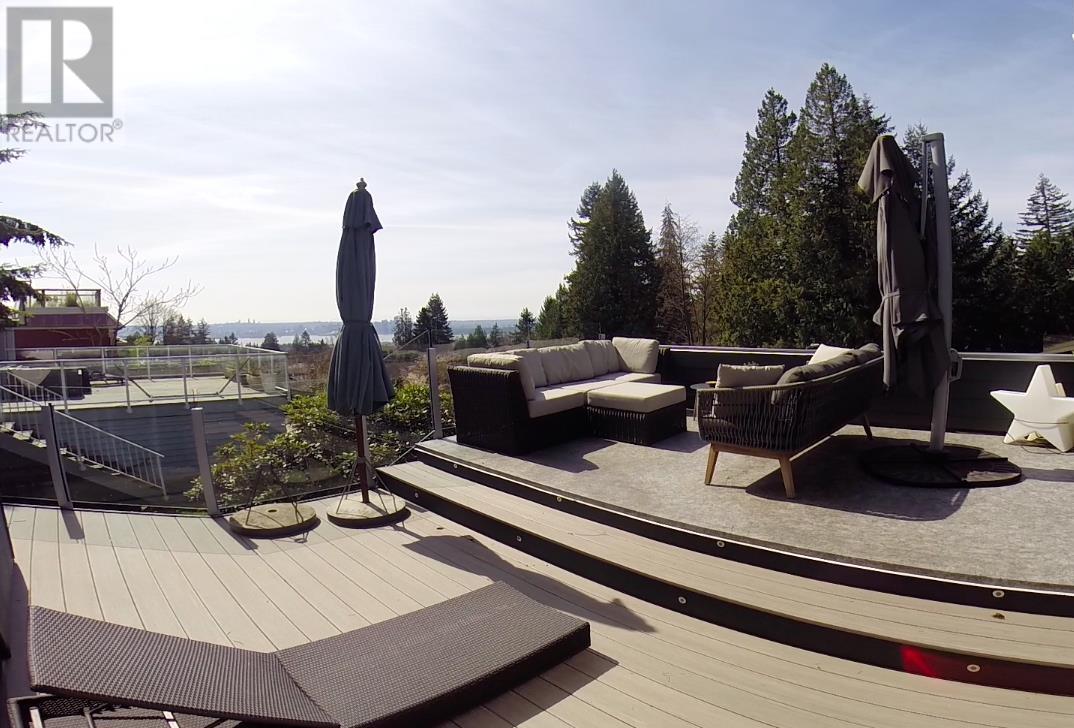 4062 Norwood Avenue, North Vancouver, British Columbia  V7N 3R3 - Photo 37 - R2986724