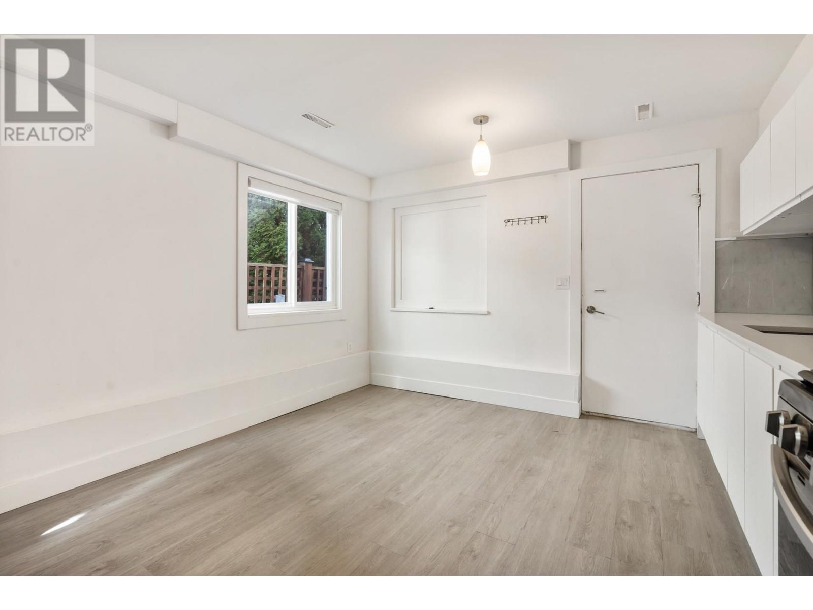 4346 Dundas Street, Burnaby, British Columbia  V5C 1B3 - Photo 24 - R2986720