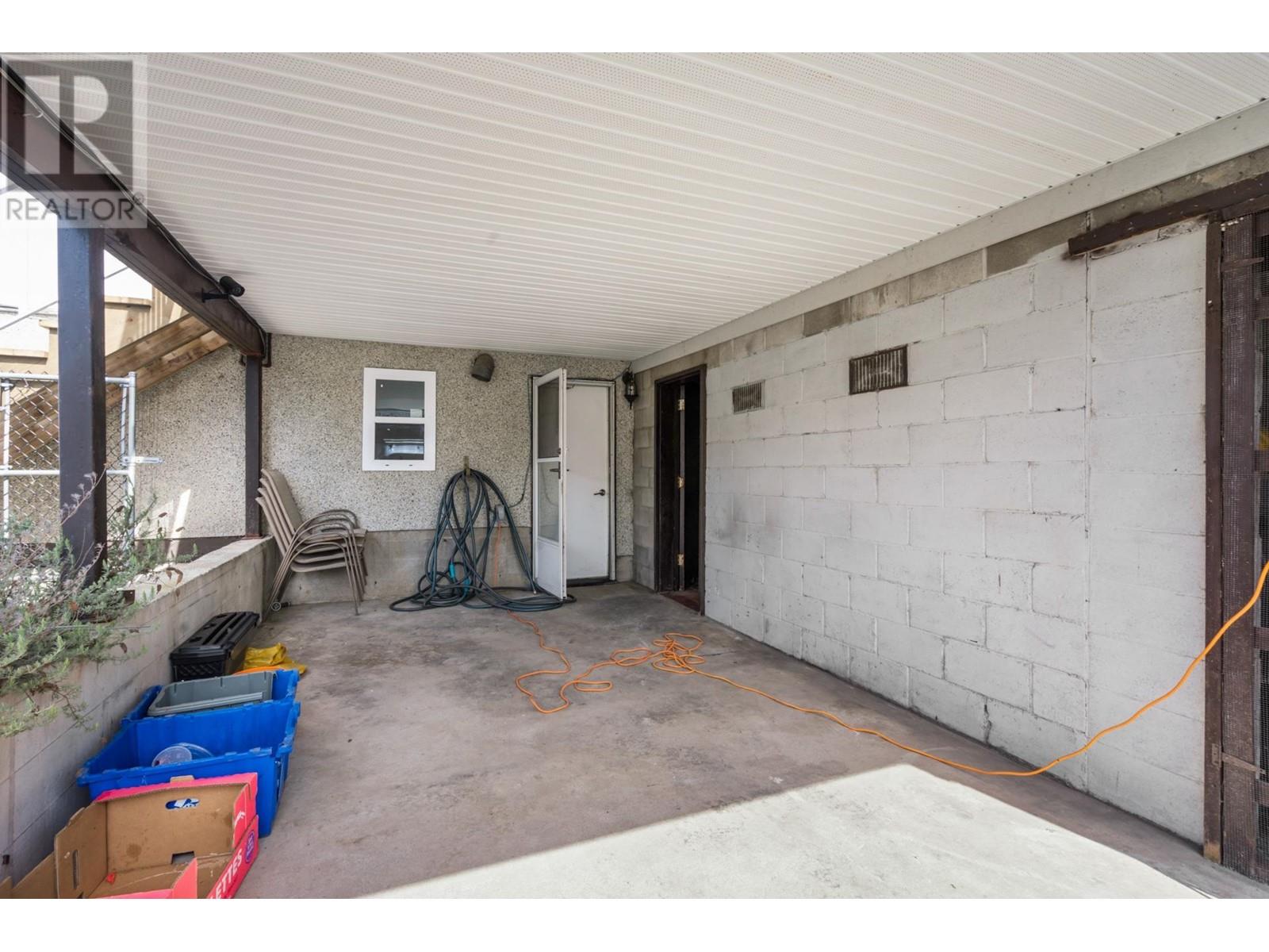 4346 Dundas Street, Burnaby, British Columbia  V5C 1B3 - Photo 40 - R2986720