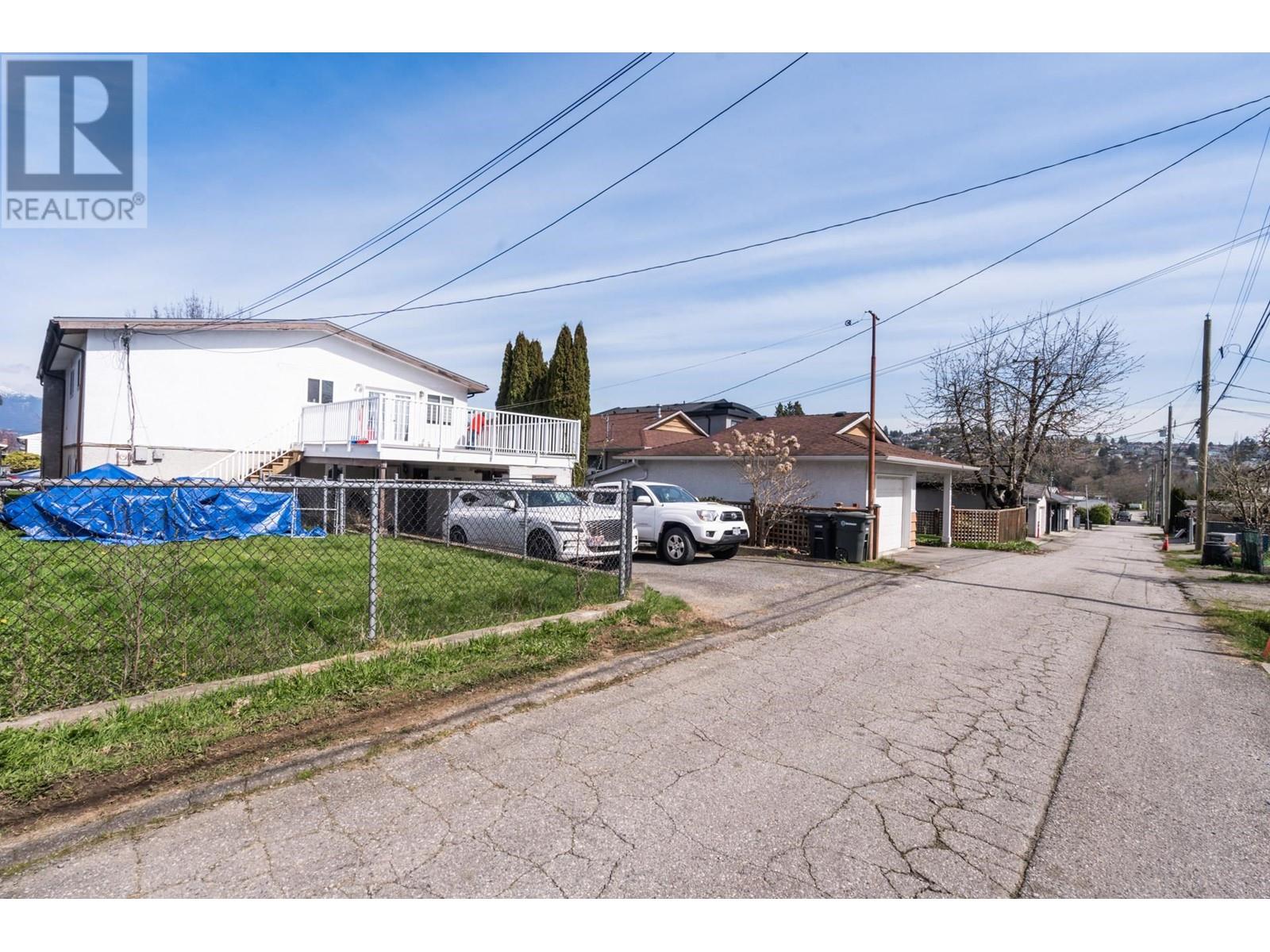 4346 Dundas Street, Burnaby, British Columbia  V5C 1B3 - Photo 39 - R2986720