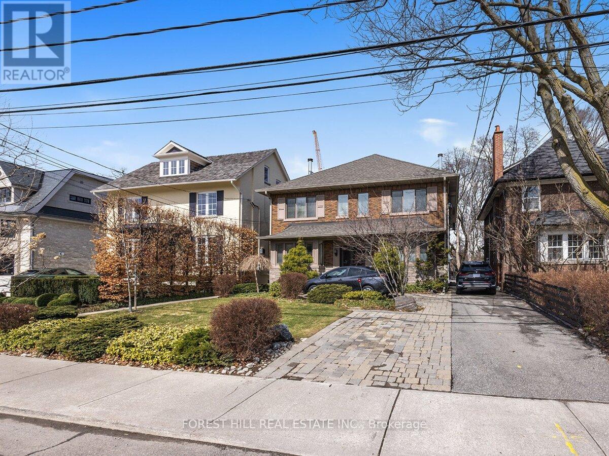 14B GLENVIEW AVENUE, Toronto, Ontario
