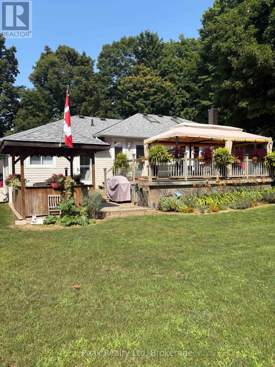 205 Birch Crescent, Huron-Kinloss, Ontario  N0G 2R0 - Photo 5 - X12052651