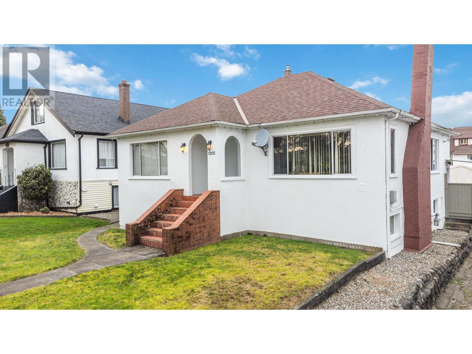 1205 London Street, New Westminster, British Columbia  V3M 3C2 - Photo 11 - R2986714
