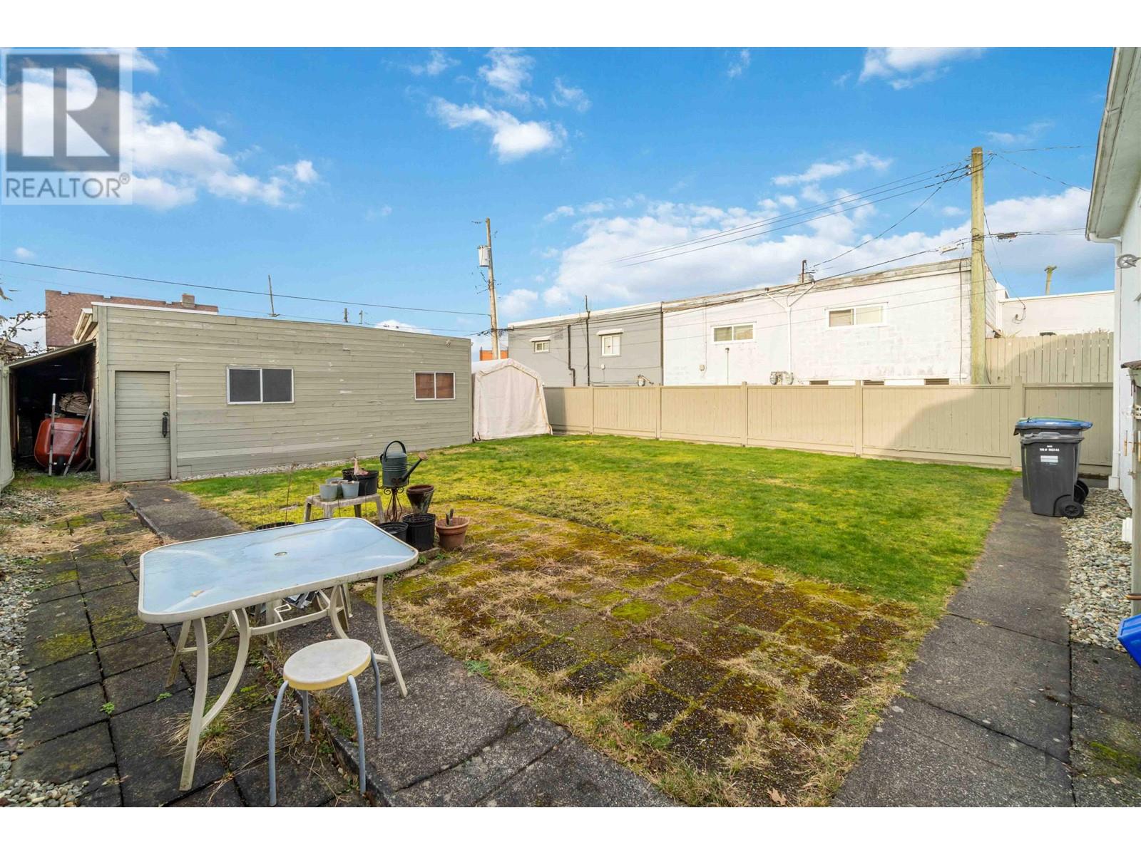 1205 London Street, New Westminster, British Columbia  V3M 3C2 - Photo 6 - R2986714