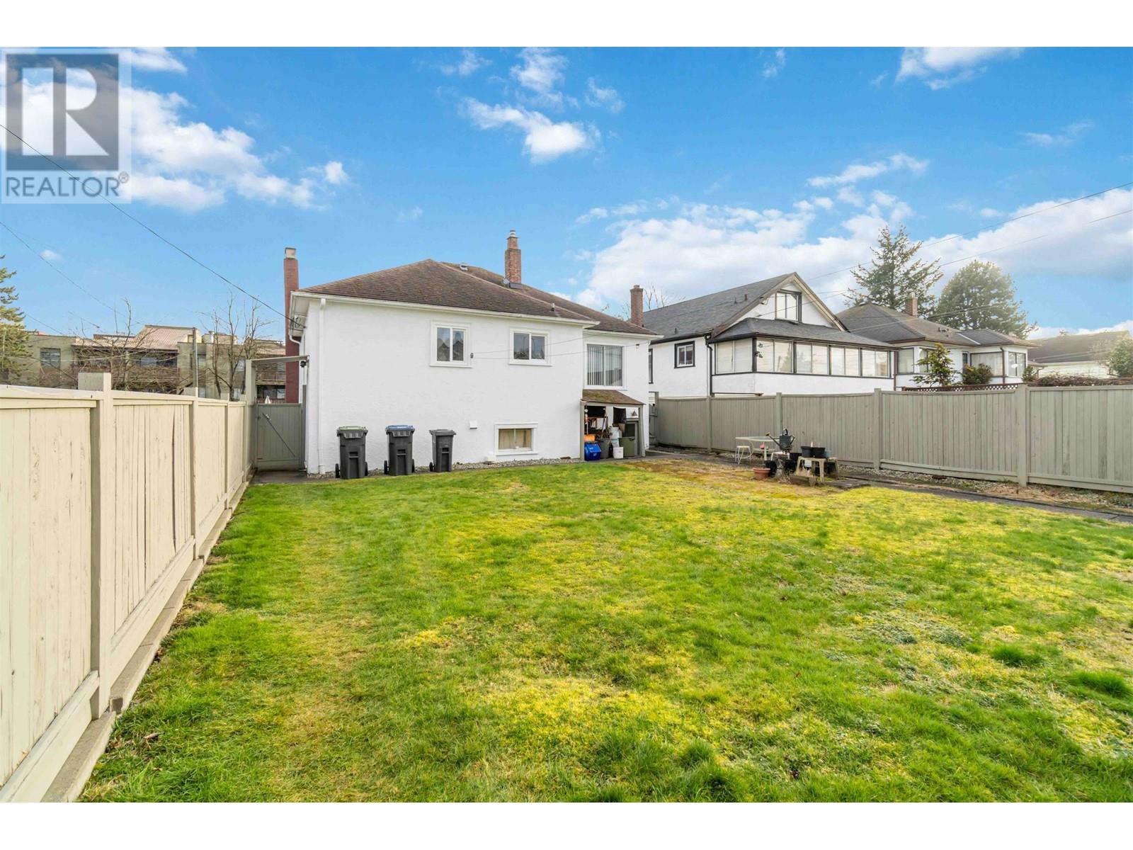 1205 London Street, New Westminster, British Columbia  V3M 3C2 - Photo 5 - R2986714