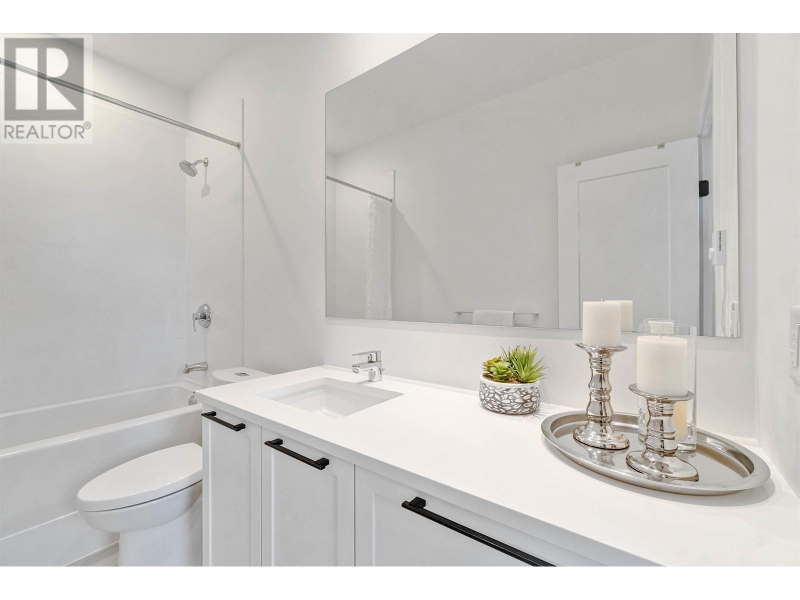 40 3552 Victoria Drive, Coquitlam, British Columbia  V3E 0N7 - Photo 29 - R2986615
