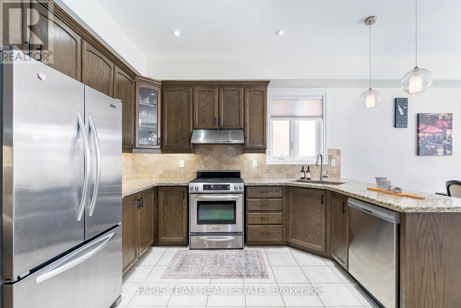 Property at 82 WEIR STREET image 3