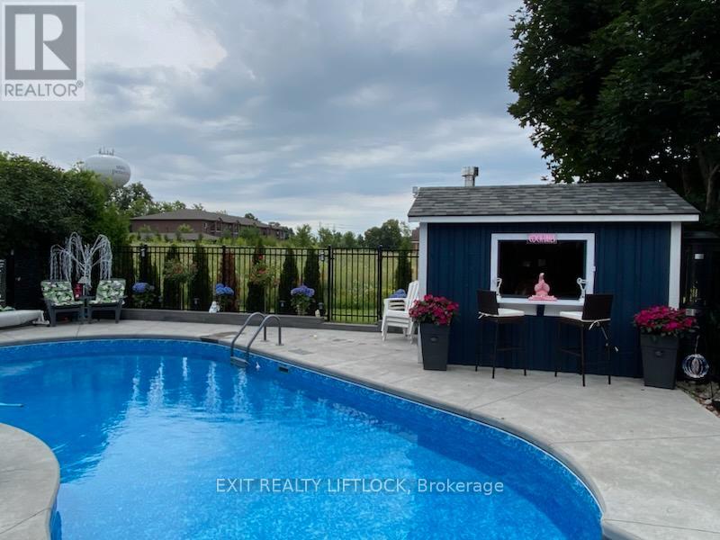 Property at 1749 KEPPLER CRESCENT image 2