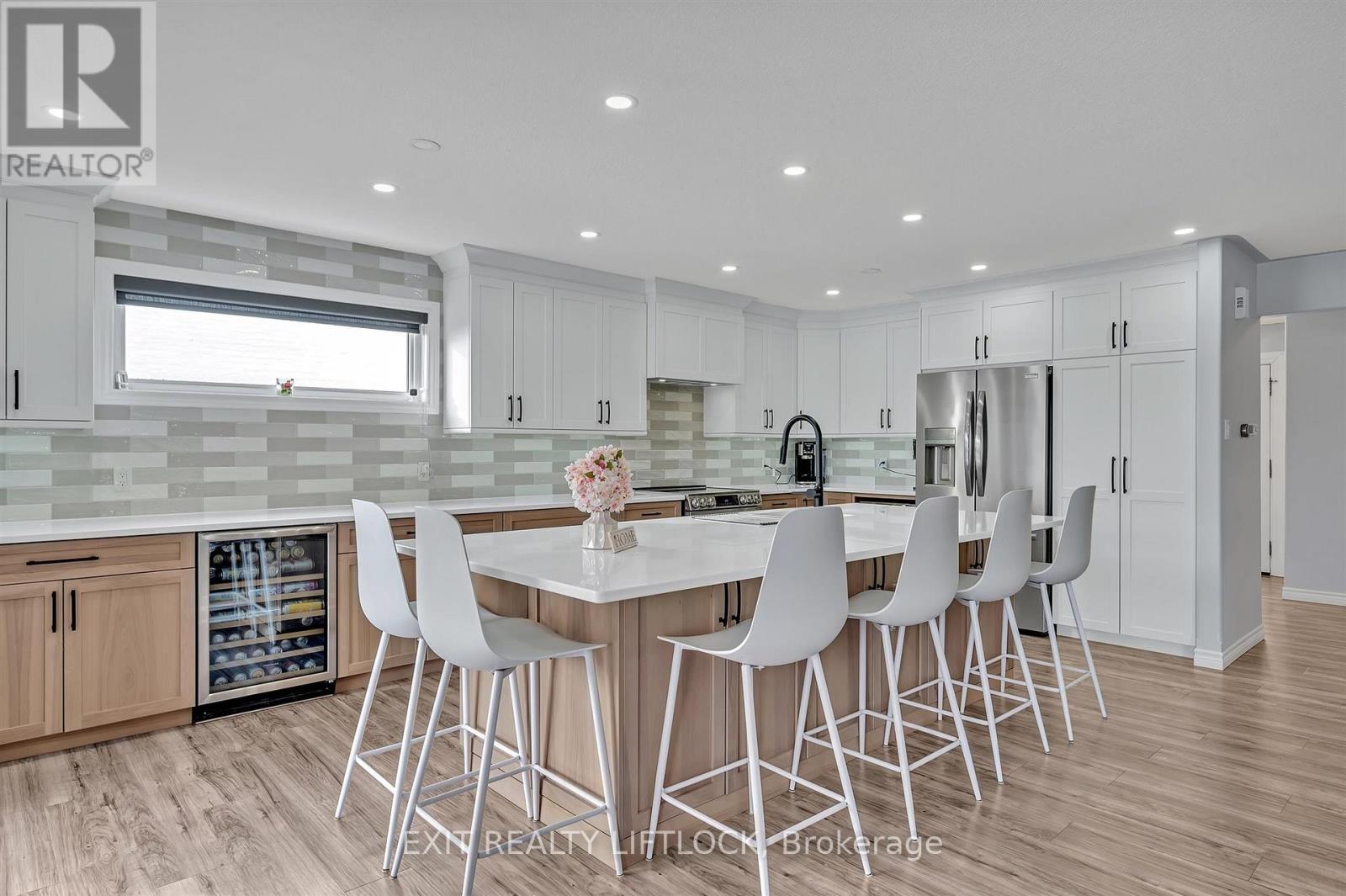 Property at 1749 KEPPLER CRESCENT image 5