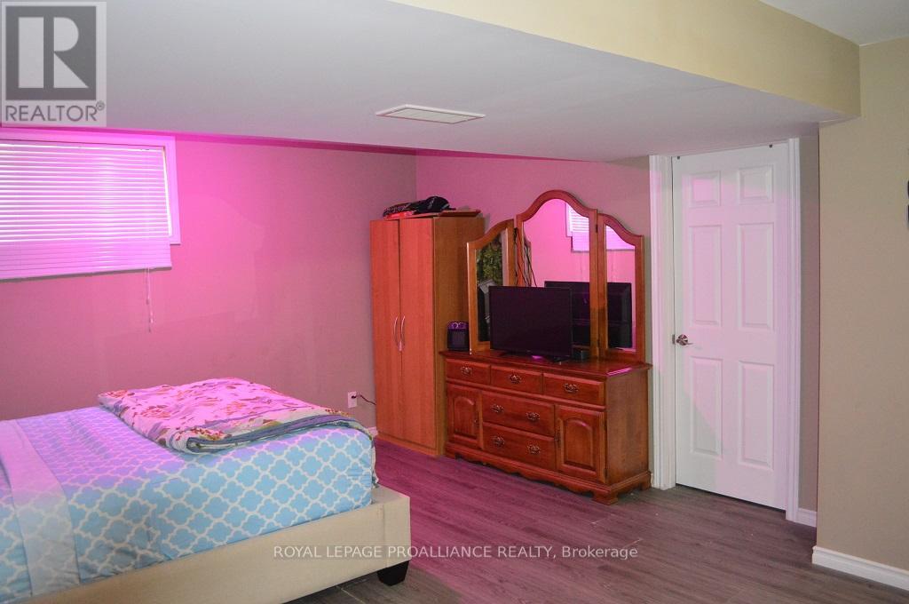 38 Cortland Crescent, Quinte West, Ontario  K8V 0E9 - Photo 19 - X11944802