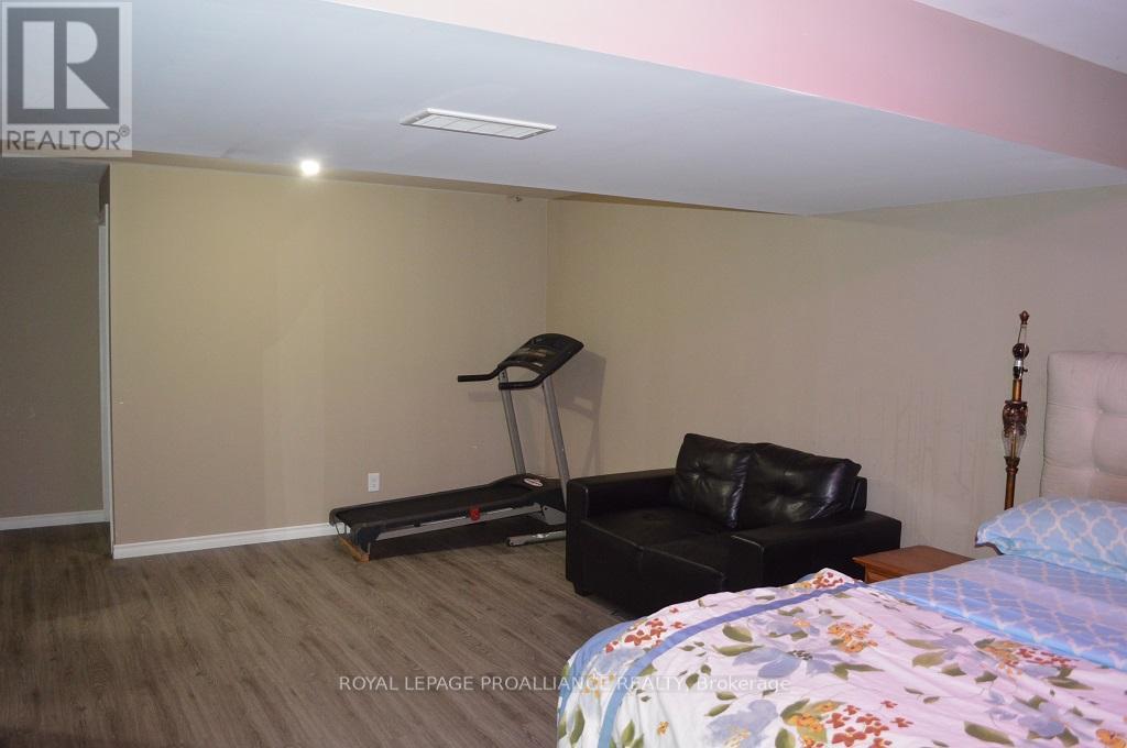 38 Cortland Crescent, Quinte West, Ontario  K8V 0E9 - Photo 20 - X11944802