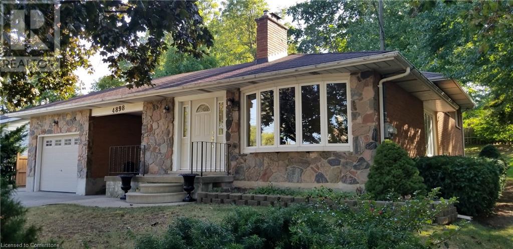 Property at 4898 KING ST Street image 1